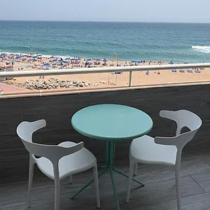 https://apartments-paradise-lloret.catalonia-hotels.com